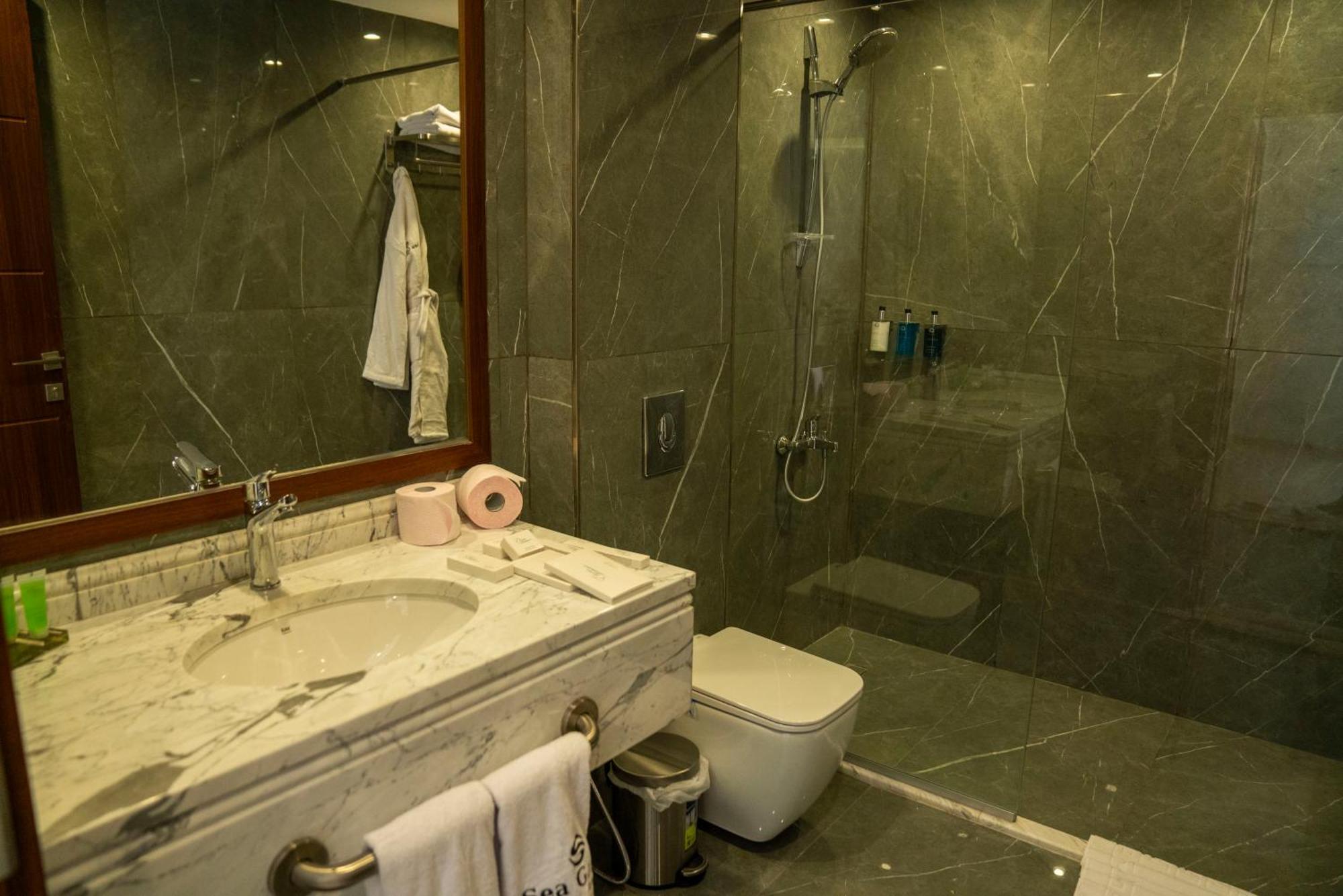 Sea Gate Resort Sweimeh Eksteriør bilde